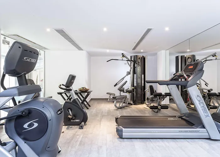 Myconian Collection - Preferred & Rezort Elia (Mykonos)